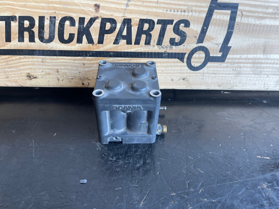 SCANIA VALVE BLOCK 2642027 - Piduriklapp - Veoauto: pilt 2 SCANIA VALVE BLOCK 2642027 - Piduriklapp - Veoauto: pilt 2
