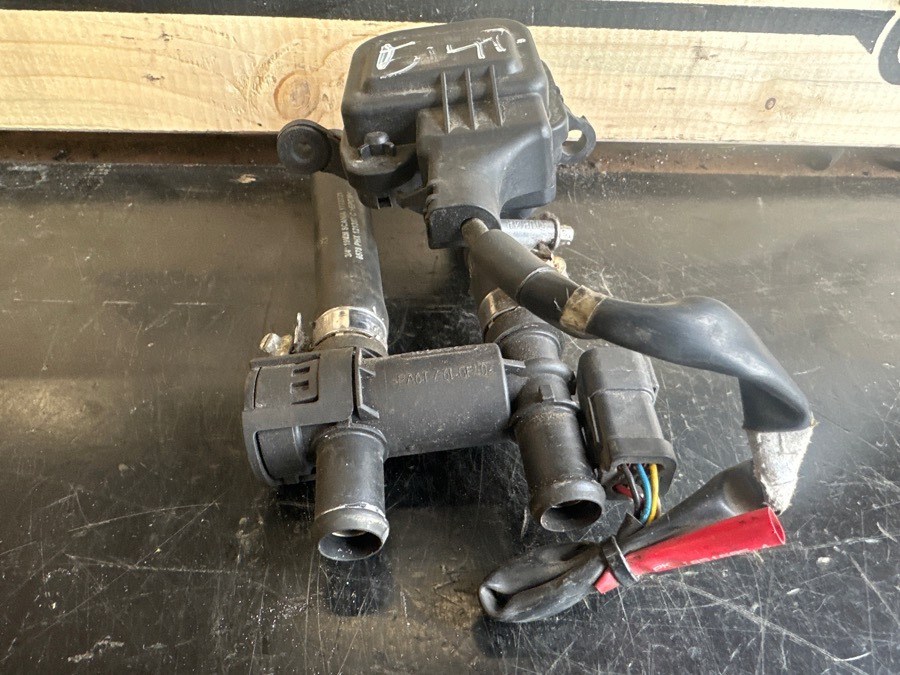 SCANIA VALVE WATER 1793197 - Piduriklapp - Veoauto: pilt 3 SCANIA VALVE WATER 1793197 - Piduriklapp - Veoauto: pilt 3