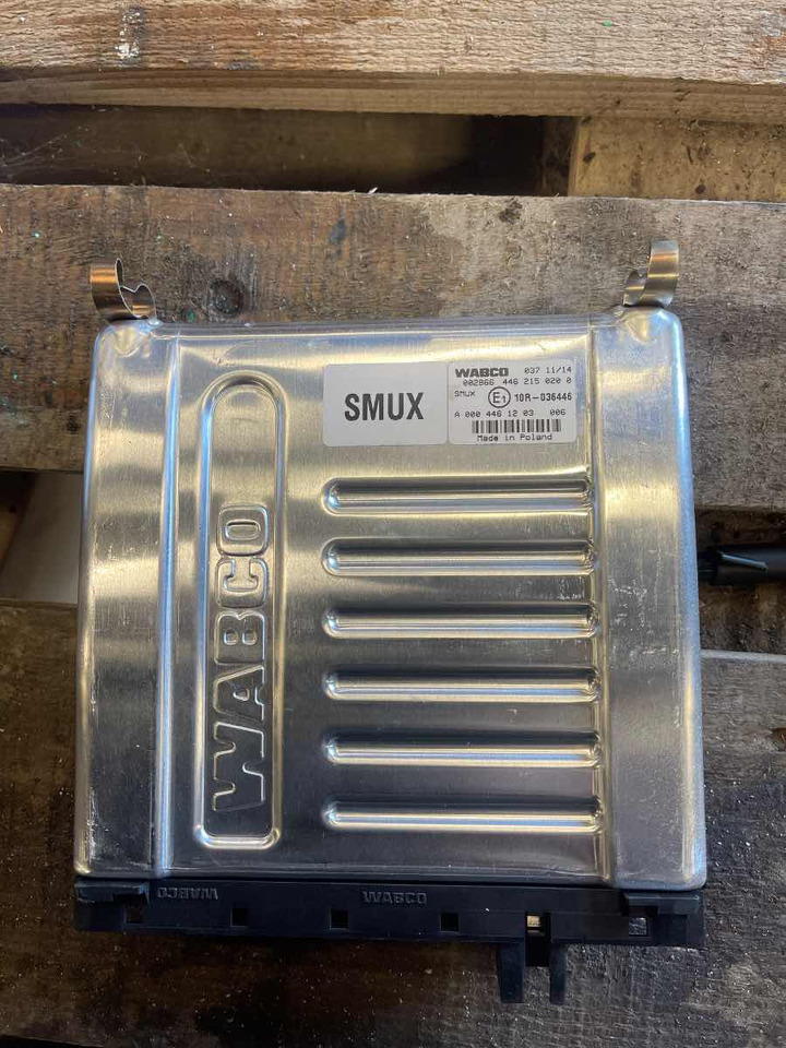 SETRA / MERCEDES ECU SMUX A0004461203 - Mootori juhtimisseade - Buss: pilt 1 SETRA / MERCEDES ECU SMUX A0004461203 - Mootori juhtimisseade - Buss: pilt 1