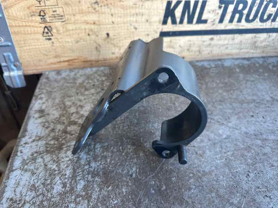 VOLVO BRACKET 22875178 - Raam/ Konstruktsioon - Veoauto: pilt 2 VOLVO BRACKET 22875178 - Raam/ Konstruktsioon - Veoauto: pilt 2