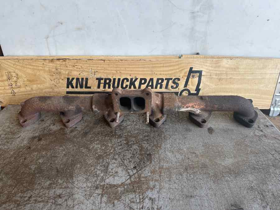 VOLVO MANIFOLD 20576453 + 20576455 - Mootor ja varuosad - Veoauto: pilt 1 VOLVO MANIFOLD 20576453 + 20576455 - Mootor ja varuosad - Veoauto: pilt 1