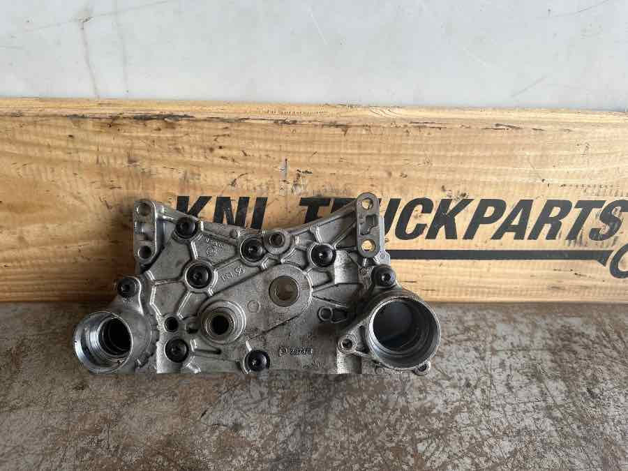 VOLVO OIL PUMP 20570573 - Mootor ja varuosad - Veoauto: pilt 2 VOLVO OIL PUMP 20570573 - Mootor ja varuosad - Veoauto: pilt 2