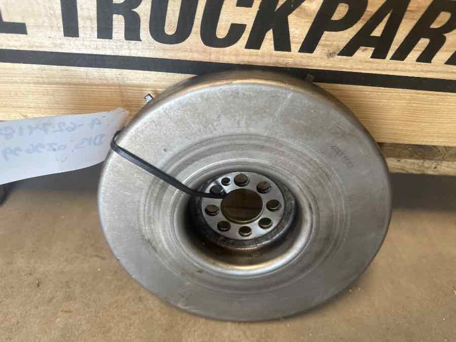 VOLVO VIBRATIONS DAMPER 20450049 - Mootor ja varuosad - Veoauto: pilt 1 VOLVO VIBRATIONS DAMPER 20450049 - Mootor ja varuosad - Veoauto: pilt 1