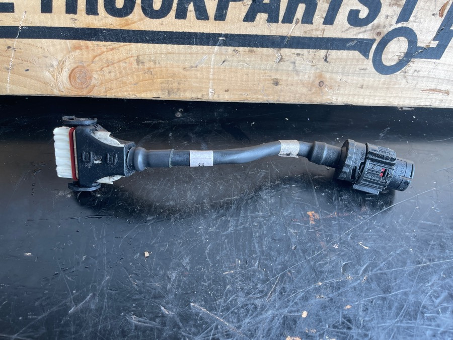 ZF POWER CABEL EST 6029039124 - Kaablid/ Juhtmestik - Veoauto: pilt 1 ZF POWER CABEL EST 6029039124 - Kaablid/ Juhtmestik - Veoauto: pilt 1