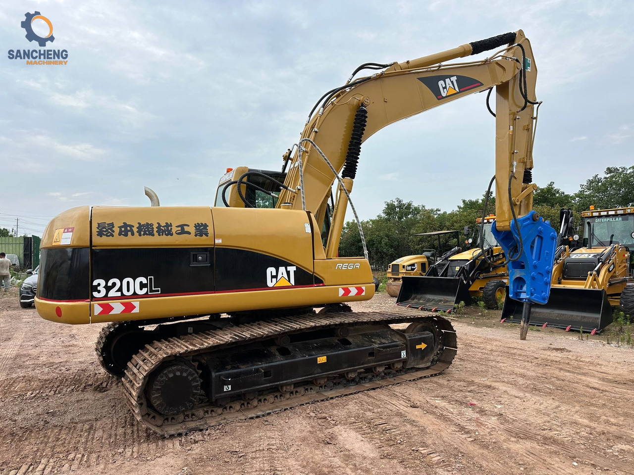 CAT 320CL with hammer - Lintekskavaator: pilt 3 CAT 320CL with hammer - Lintekskavaator: pilt 3