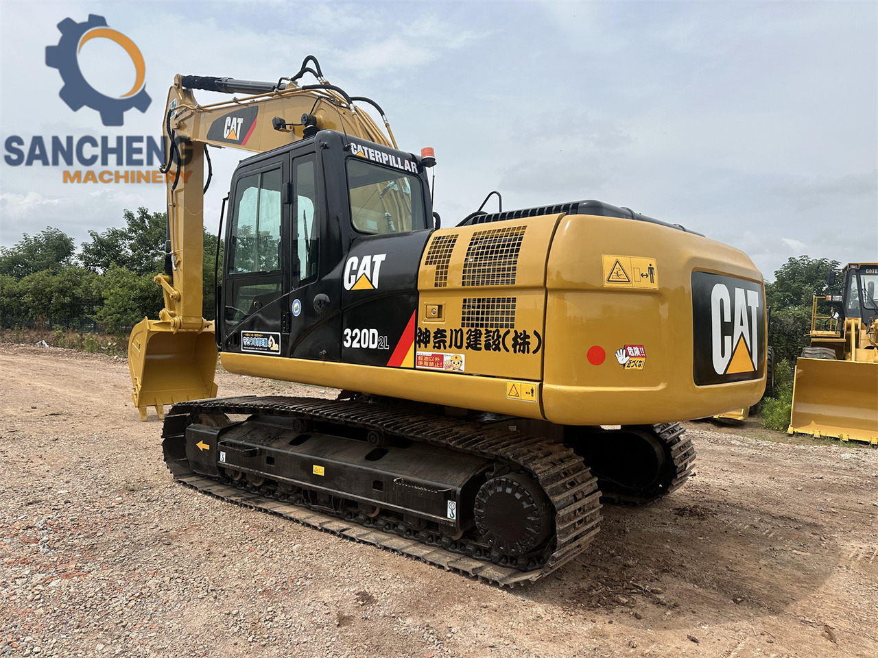 CAT 320DL - Lintekskavaator: pilt 2 CAT 320DL - Lintekskavaator: pilt 2