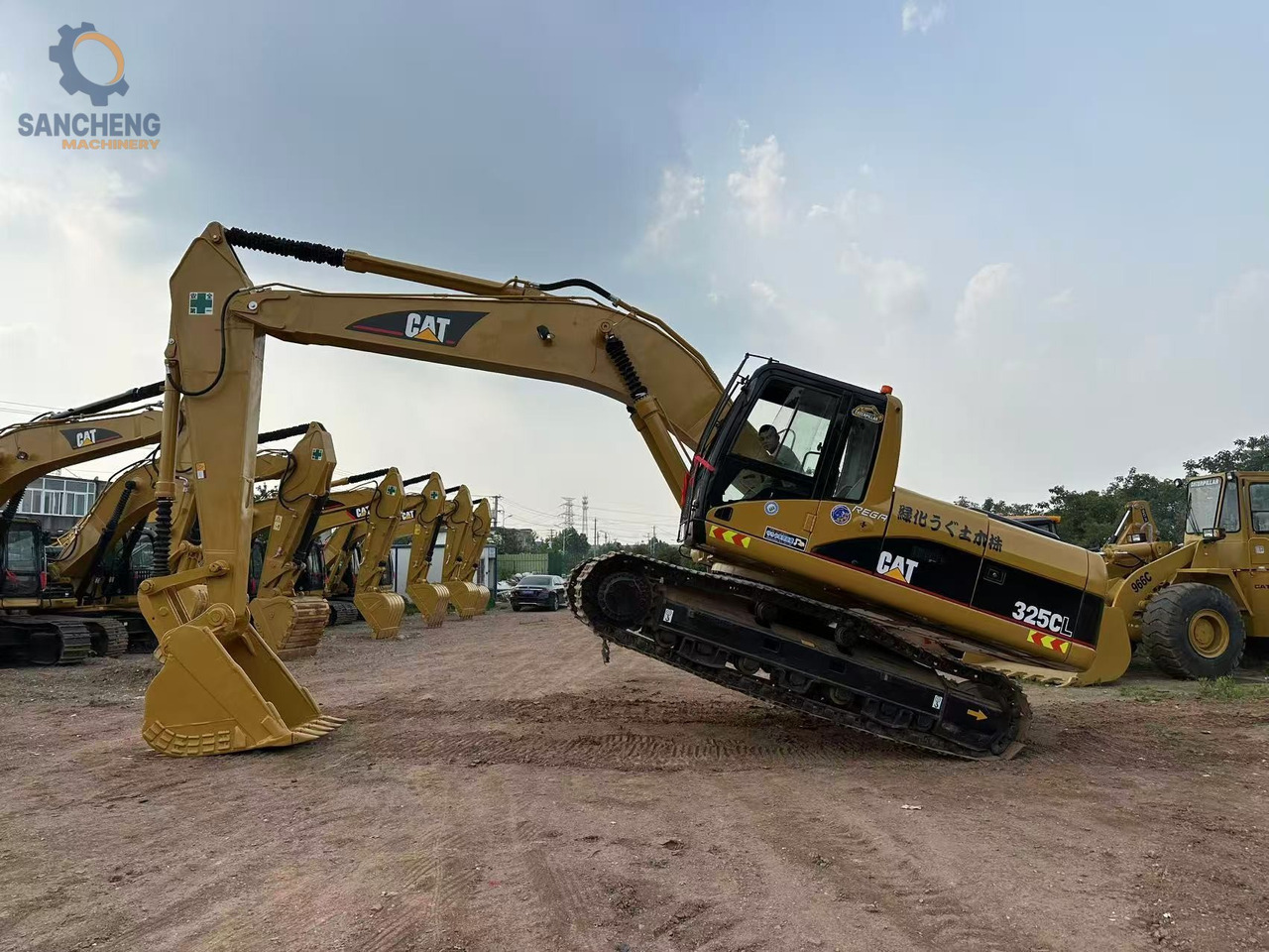 CAT 325 CL - Lintekskavaator: pilt 4 CAT 325 CL - Lintekskavaator: pilt 4