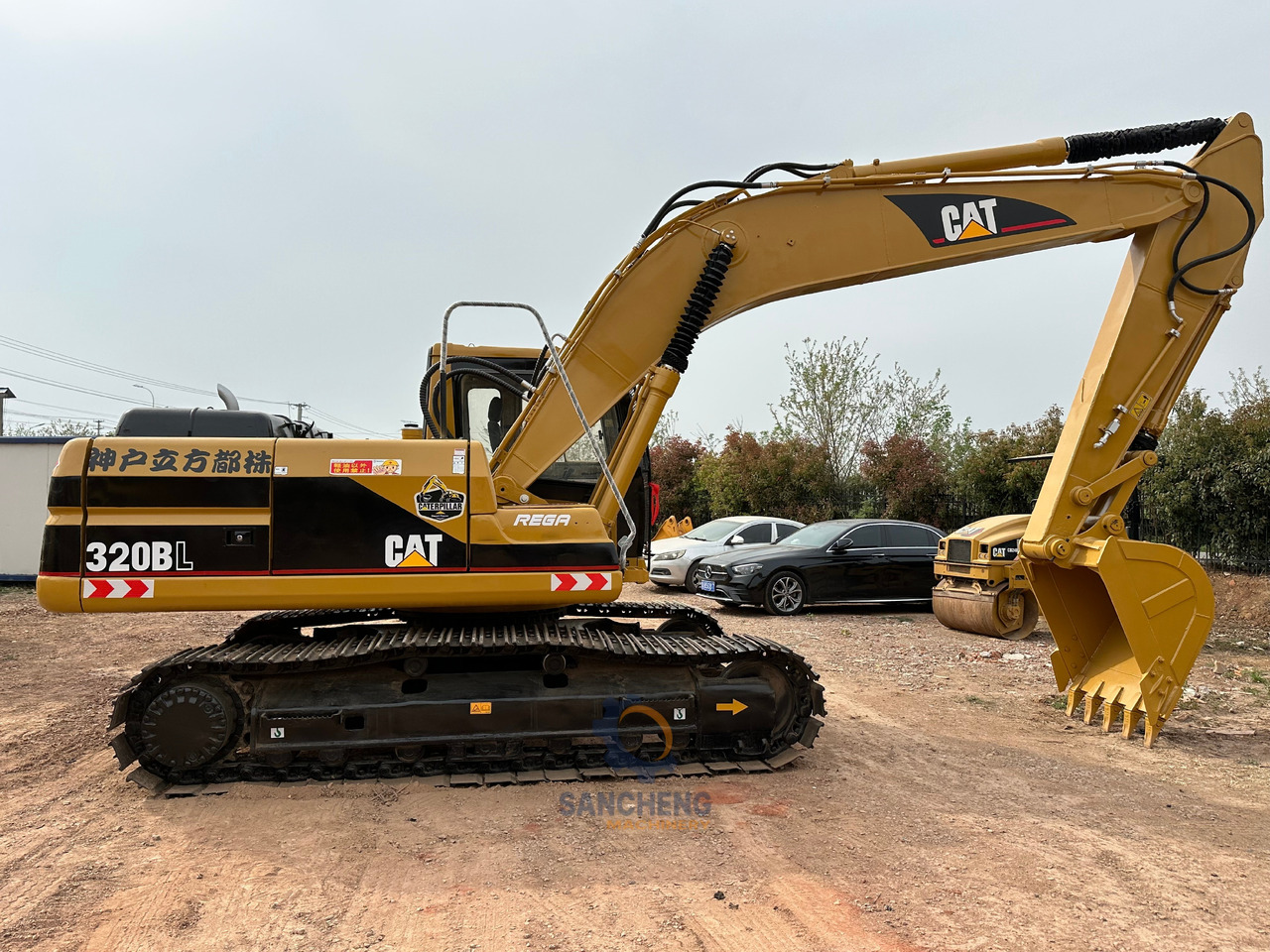 CATERPILLAR 320BL - Lintekskavaator: pilt 5 CATERPILLAR 320BL - Lintekskavaator: pilt 5