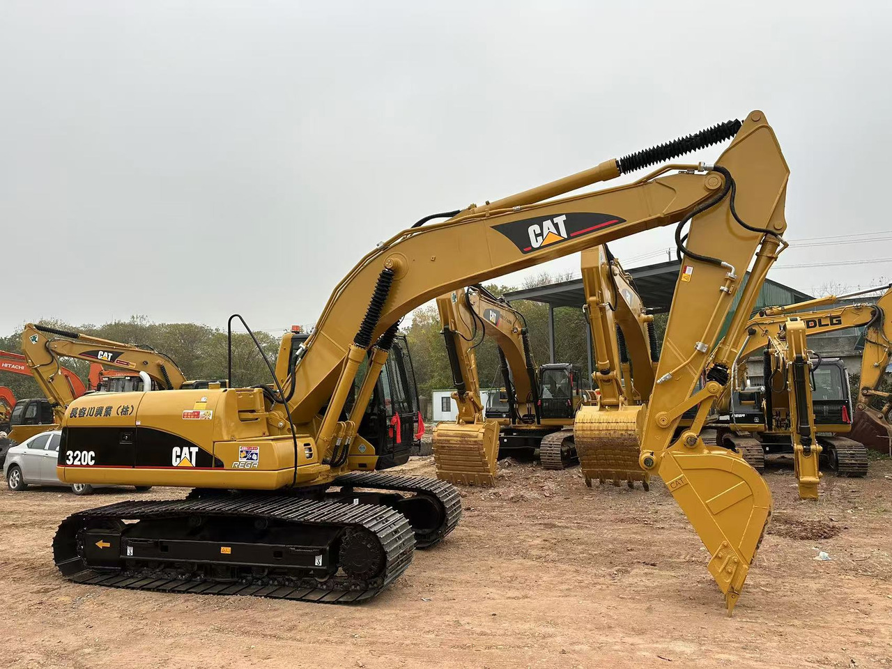 CATERPILLAR 320C - Lintekskavaator: pilt 2 CATERPILLAR 320C - Lintekskavaator: pilt 2
