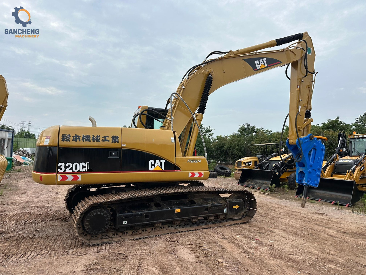 CATERPILLAR 320CL - Lintekskavaator: pilt 4 CATERPILLAR 320CL - Lintekskavaator: pilt 4
