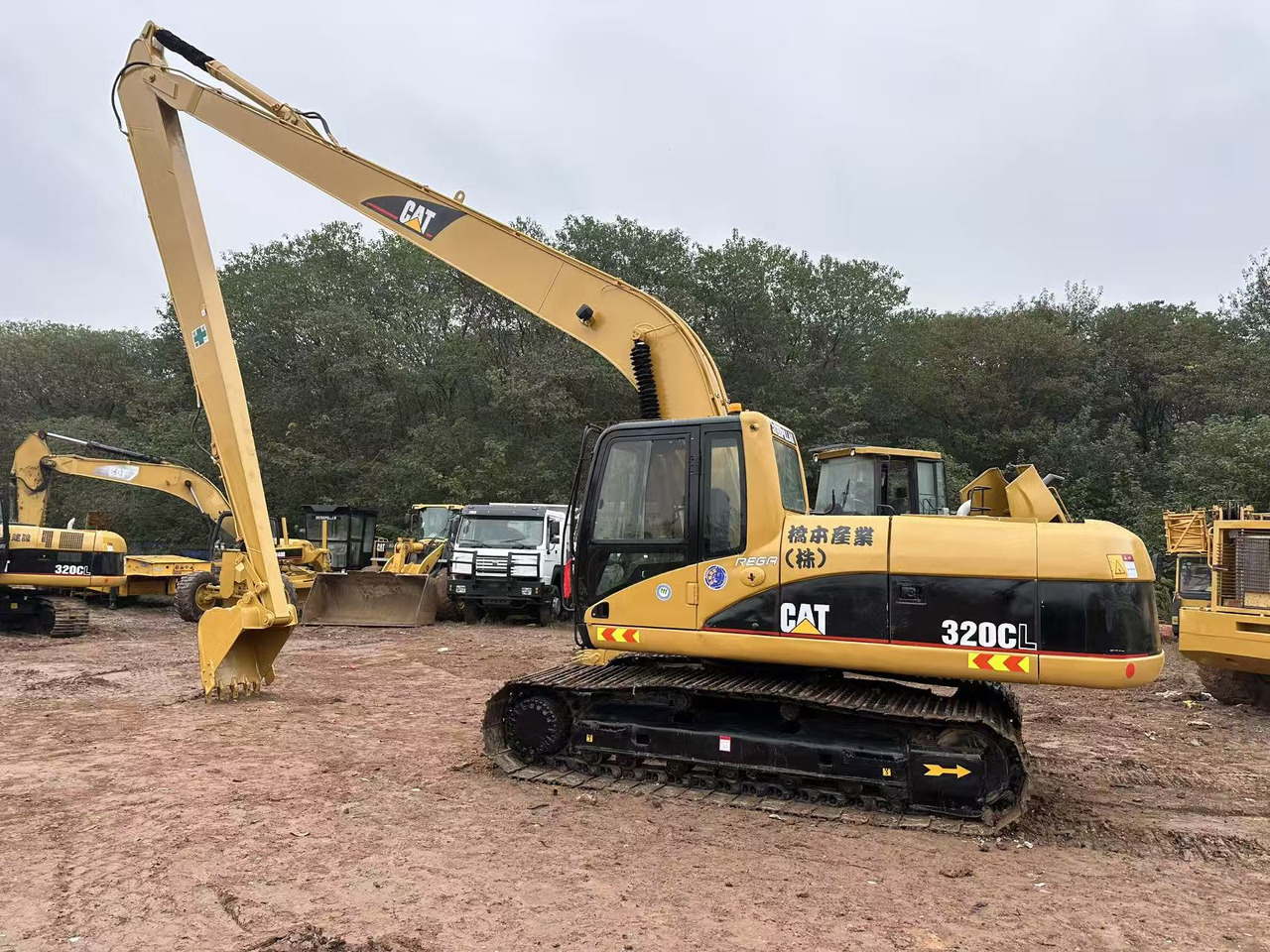 CATERPILLAR 320CL long reach excavator - Lintekskavaator: pilt 2 CATERPILLAR 320CL long reach excavator - Lintekskavaator: pilt 2