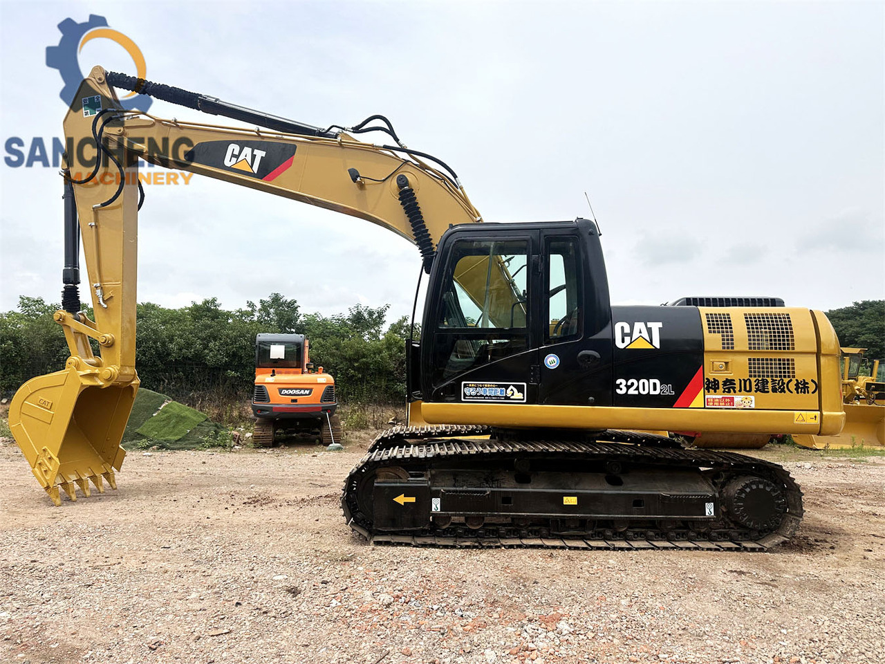 CATERPILLAR 320D2L - Lintekskavaator: pilt 5 CATERPILLAR 320D2L - Lintekskavaator: pilt 5