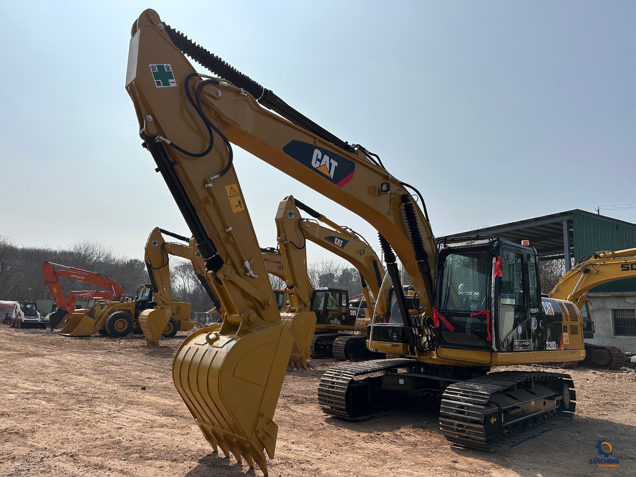 CATERPILLAR 320DL - Lintekskavaator: pilt 4 CATERPILLAR 320DL - Lintekskavaator: pilt 4
