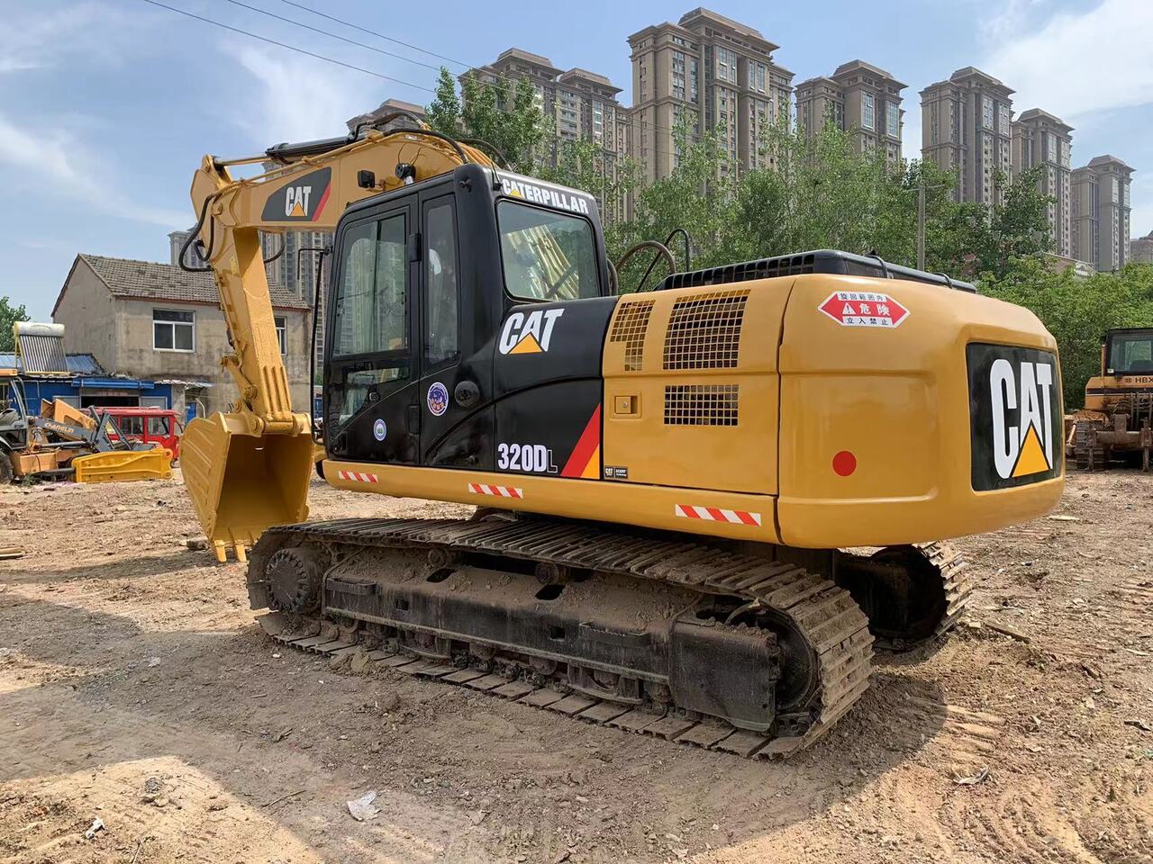 Lintekskavaator CATERPILLAR 320DL: pilt 7