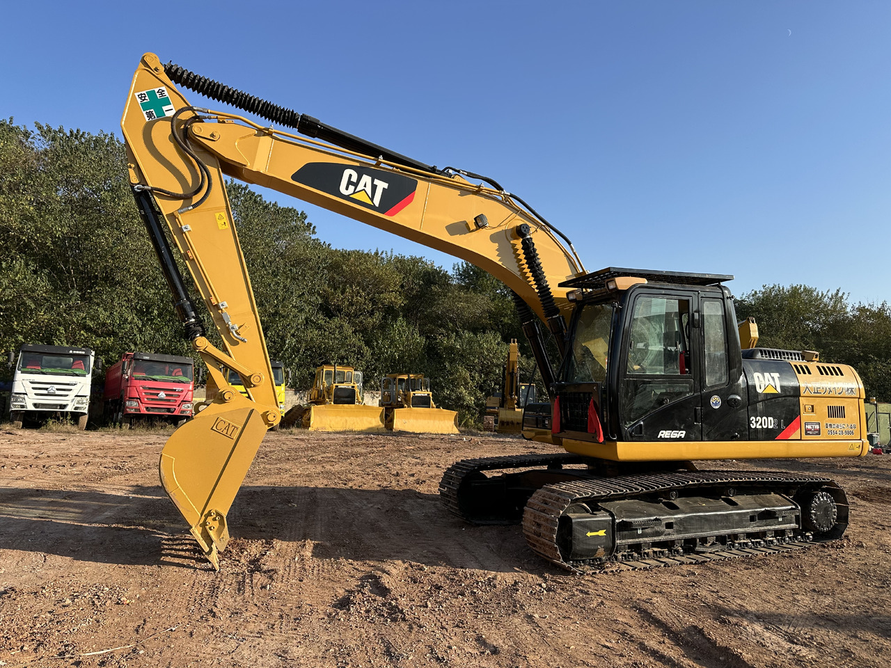 CATERPILLAR 320DL - Lintekskavaator: pilt 3 CATERPILLAR 320DL - Lintekskavaator: pilt 3
