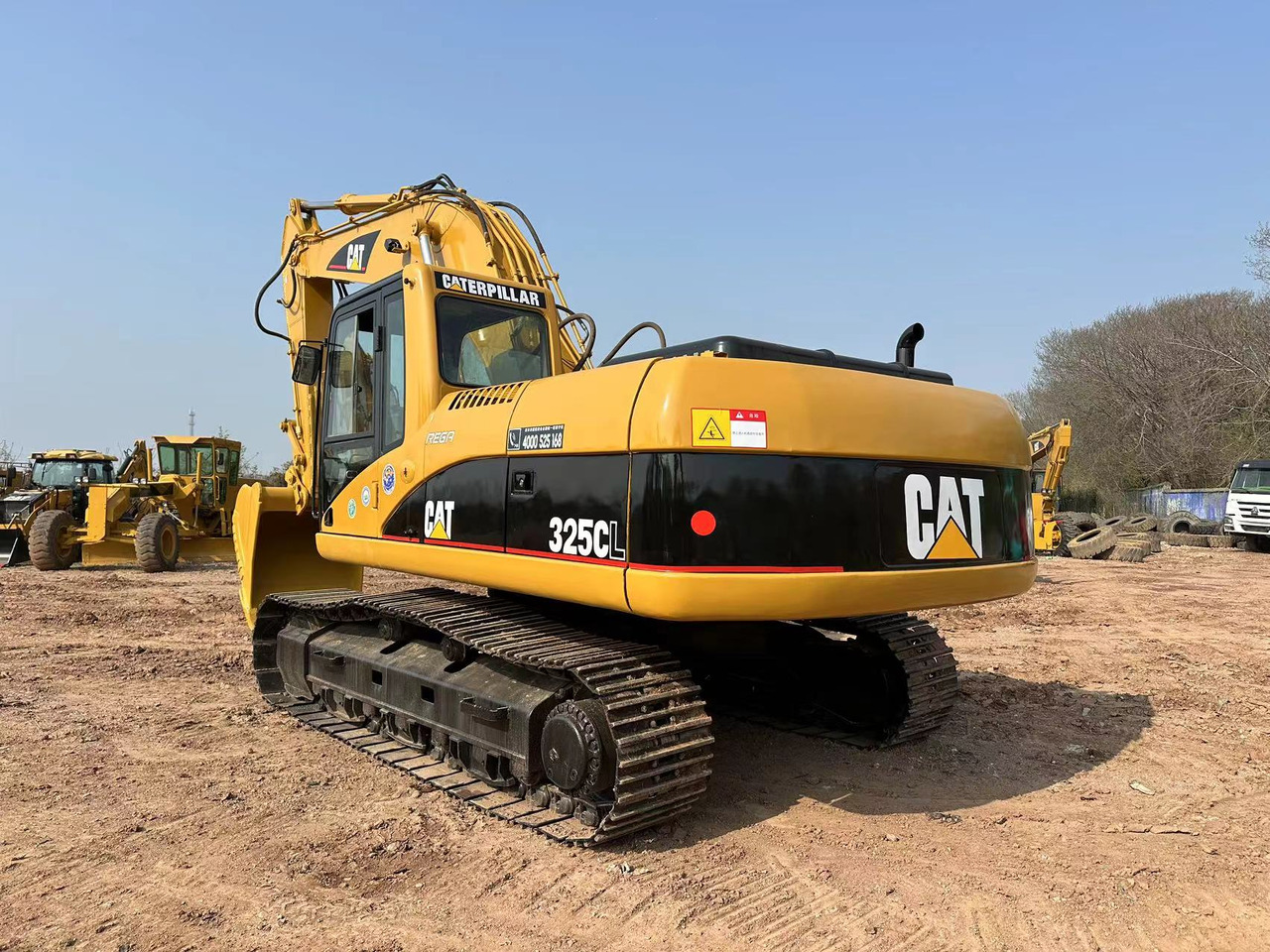 CATERPILLAR 325C - Lintekskavaator: pilt 5 CATERPILLAR 325C - Lintekskavaator: pilt 5