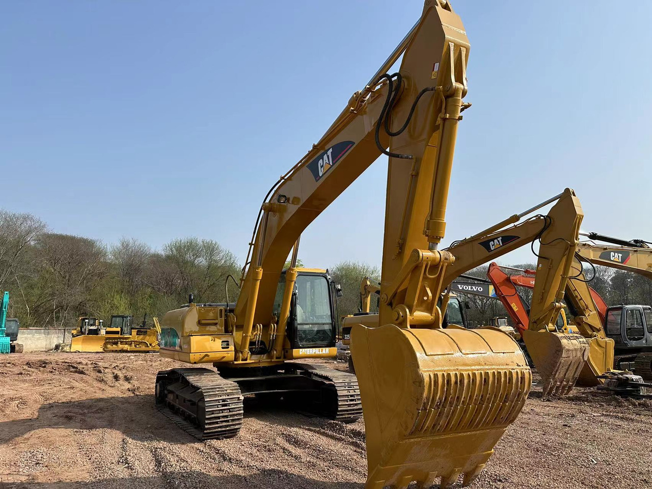 CATERPILLAR 325C - Lintekskavaator: pilt 3 CATERPILLAR 325C - Lintekskavaator: pilt 3