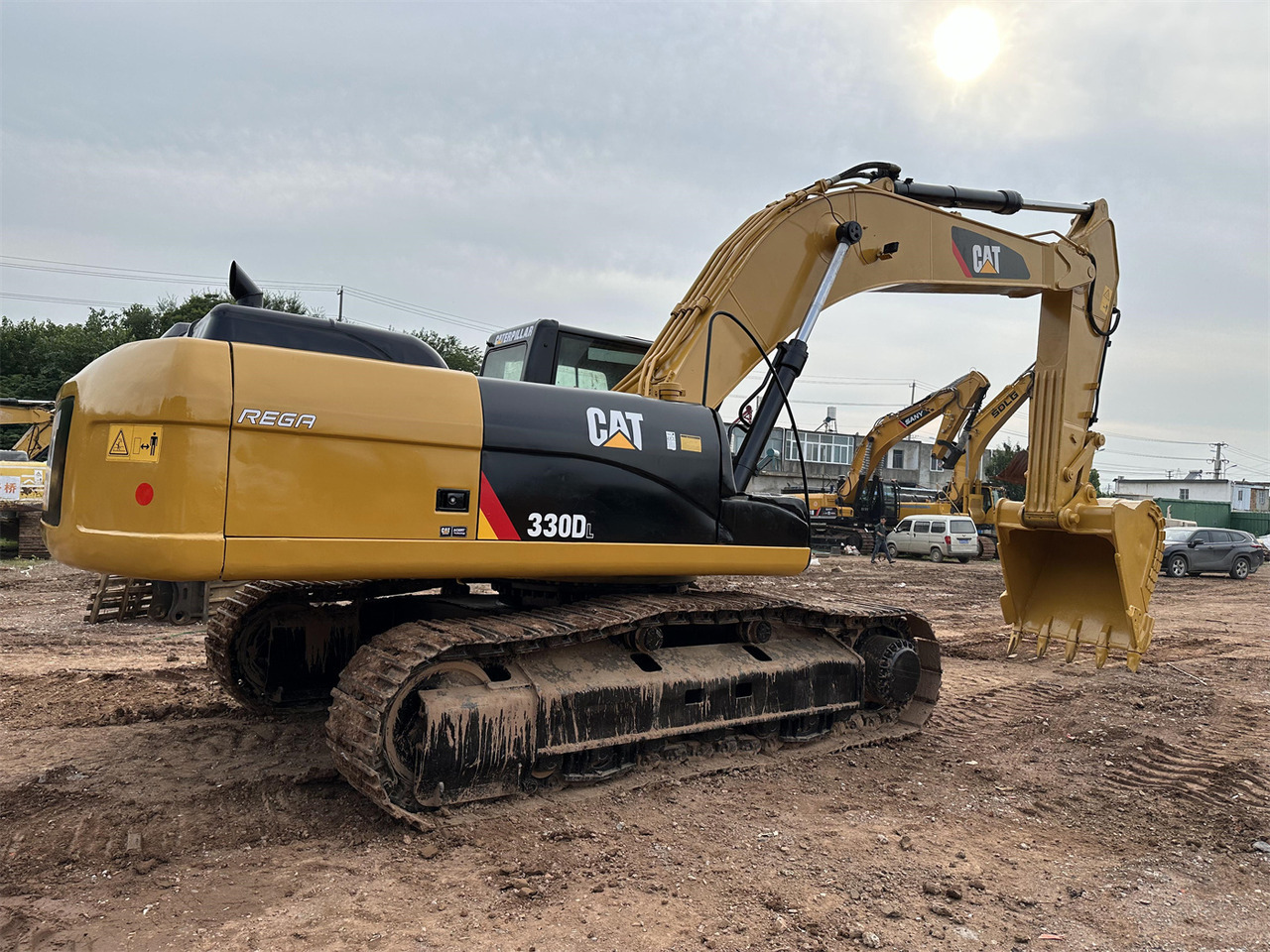 Lintekskavaator CATERPILLAR 330D: pilt 7