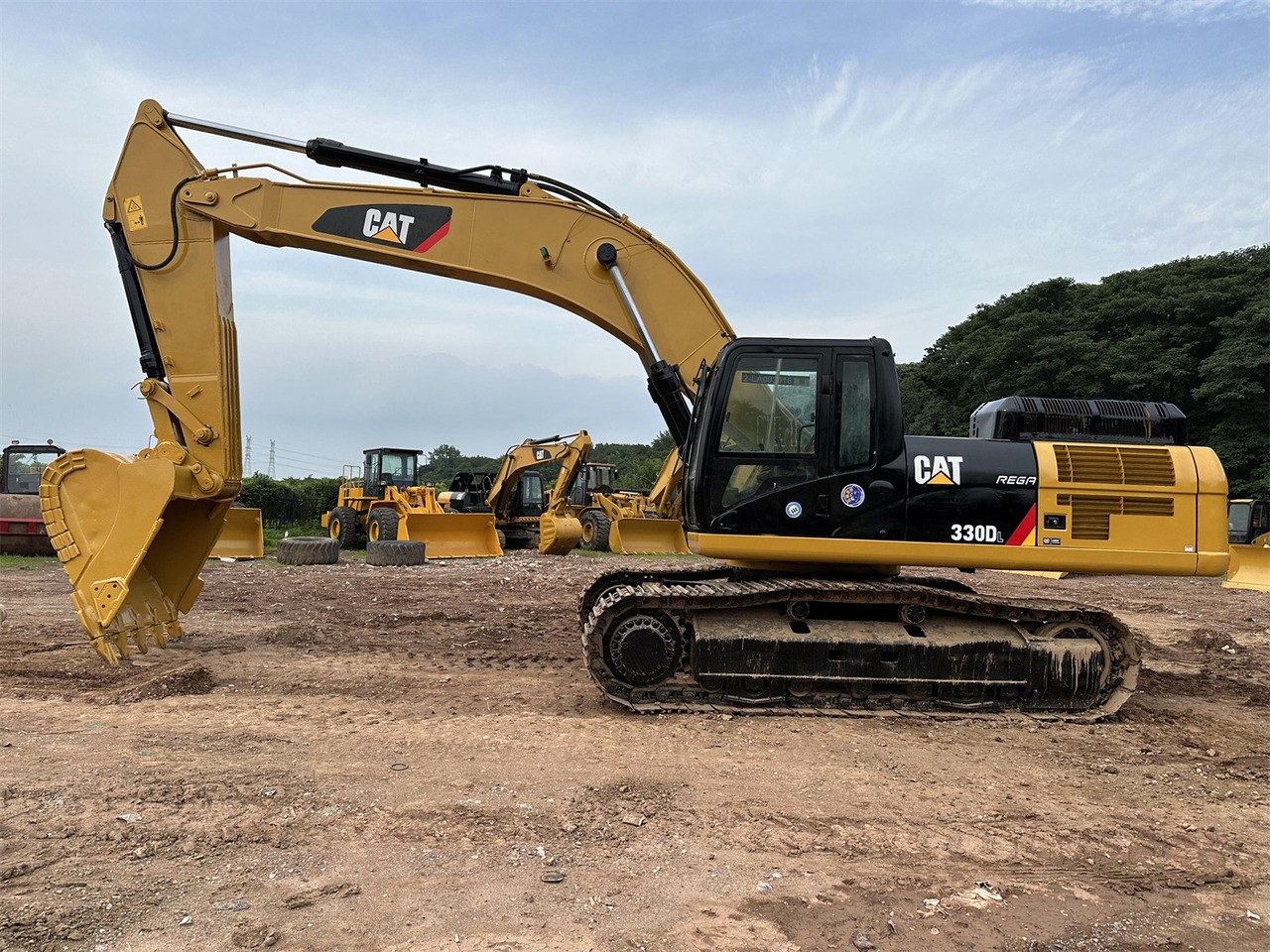 CATERPILLAR 330D - Lintekskavaator: pilt 4 CATERPILLAR 330D - Lintekskavaator: pilt 4