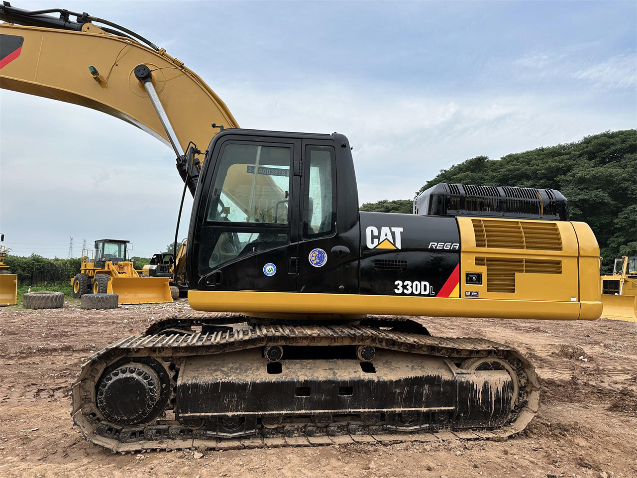 CATERPILLAR 330DL - Lintekskavaator: pilt 5 CATERPILLAR 330DL - Lintekskavaator: pilt 5