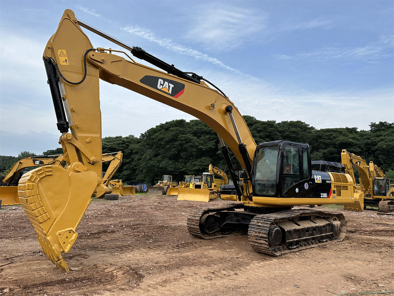 CATERPILLAR 330DL - Lintekskavaator: pilt 1 CATERPILLAR 330DL - Lintekskavaator: pilt 1