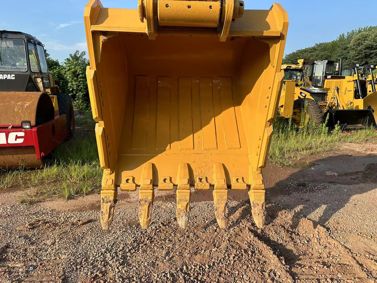 CATERPILLAR 330DL - Lintekskavaator: pilt 5 CATERPILLAR 330DL - Lintekskavaator: pilt 5