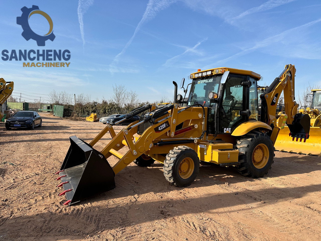 CATERPILLAR 420F2 - Ekskavaator-laadur: pilt 1 CATERPILLAR 420F2 - Ekskavaator-laadur: pilt 1
