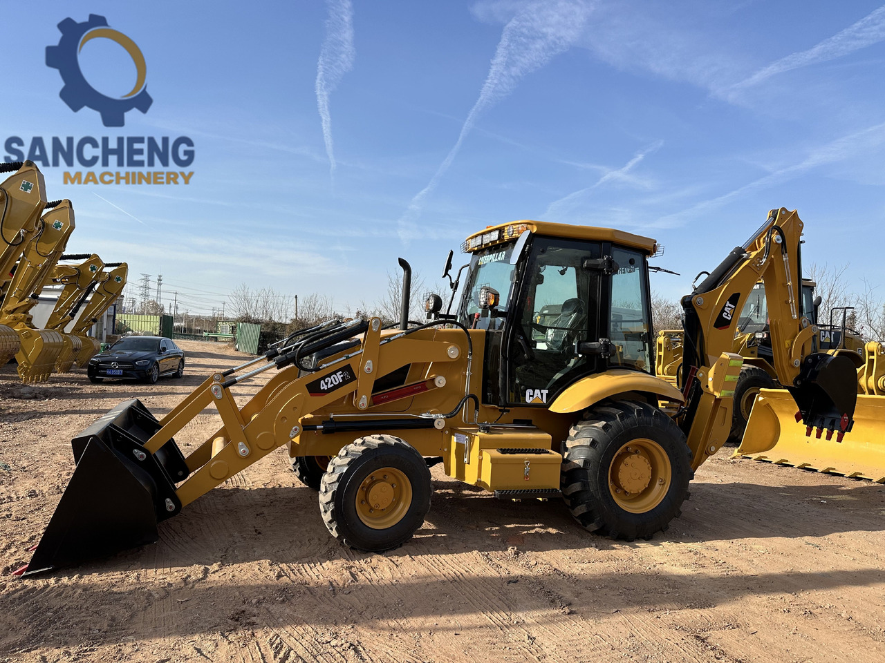 CATERPILLAR 420F2 - Ekskavaator-laadur: pilt 1 CATERPILLAR 420F2 - Ekskavaator-laadur: pilt 1