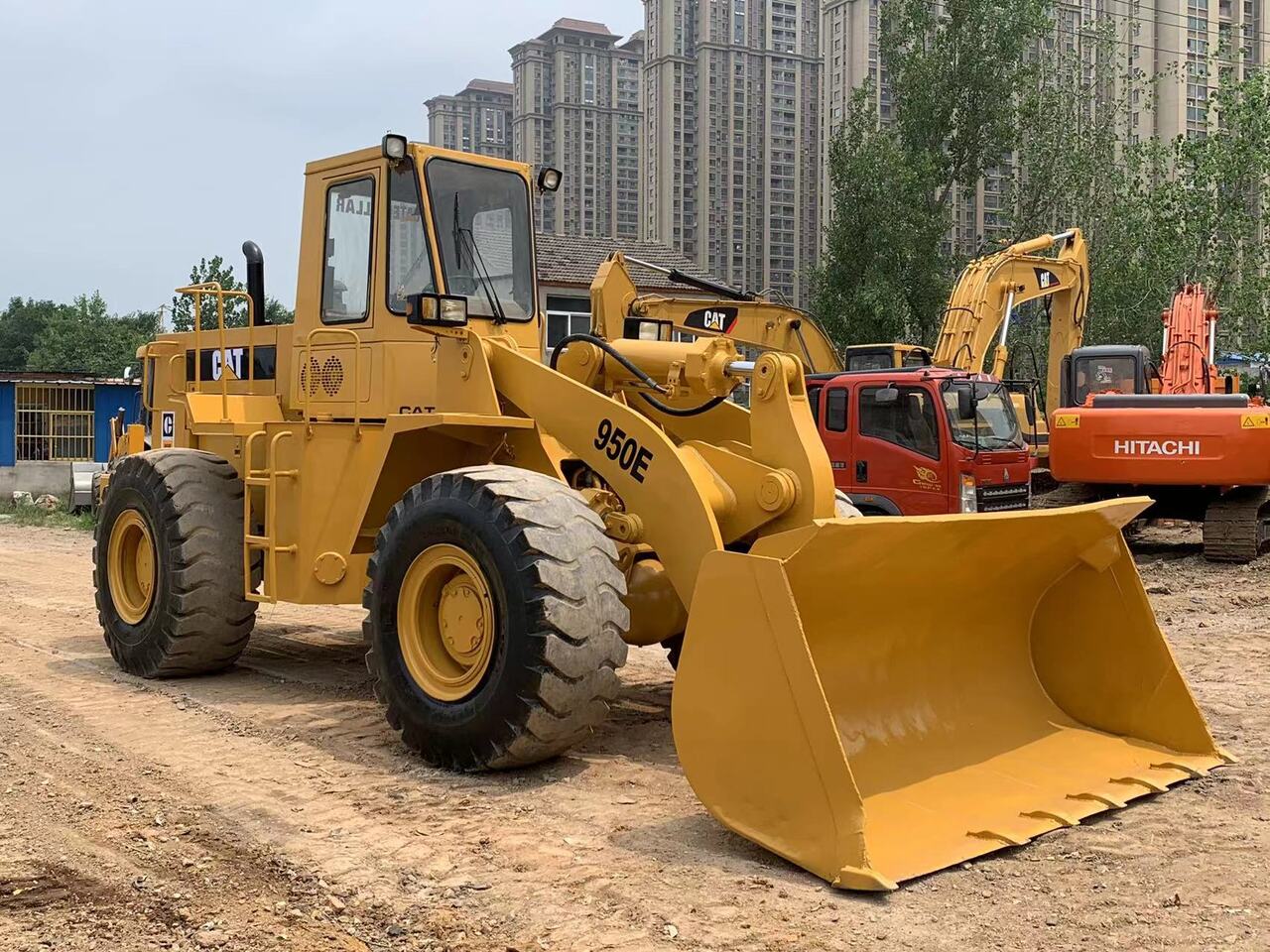 CATERPILLAR 950E - Rataslaadur: pilt 4 CATERPILLAR 950E - Rataslaadur: pilt 4