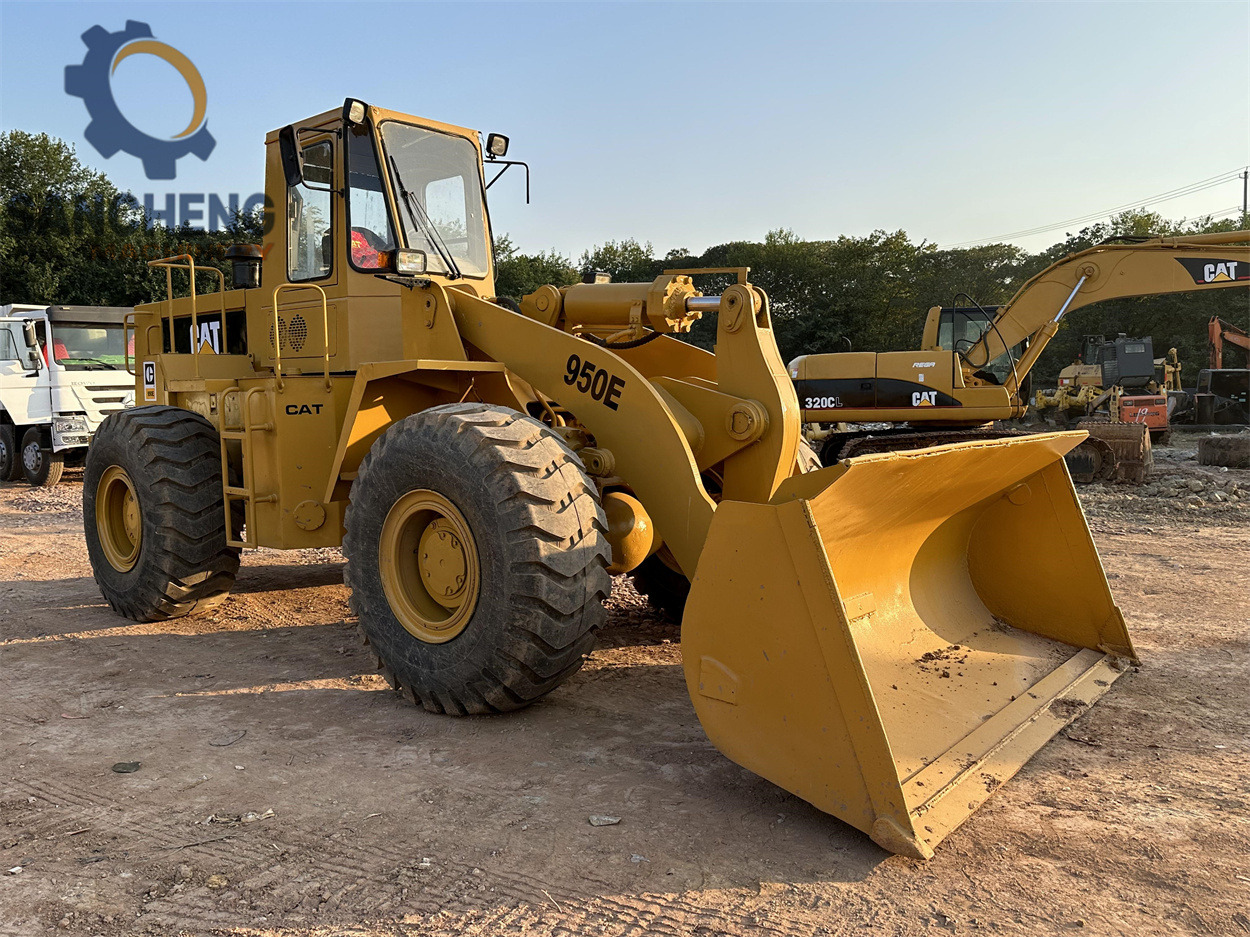 CATERPILLAR 950E - Rataslaadur: pilt 1 CATERPILLAR 950E - Rataslaadur: pilt 1