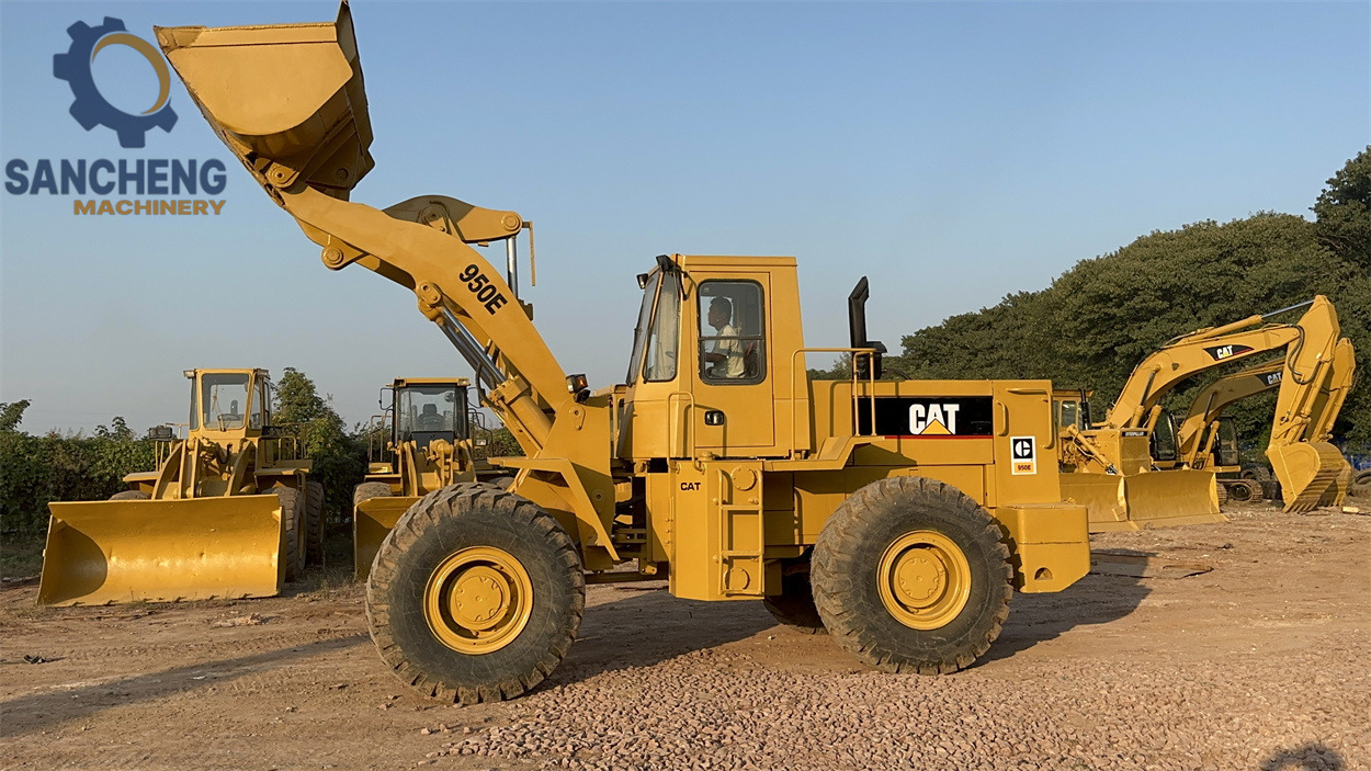 CATERPILLAR 950E - Rataslaadur: pilt 3 CATERPILLAR 950E - Rataslaadur: pilt 3