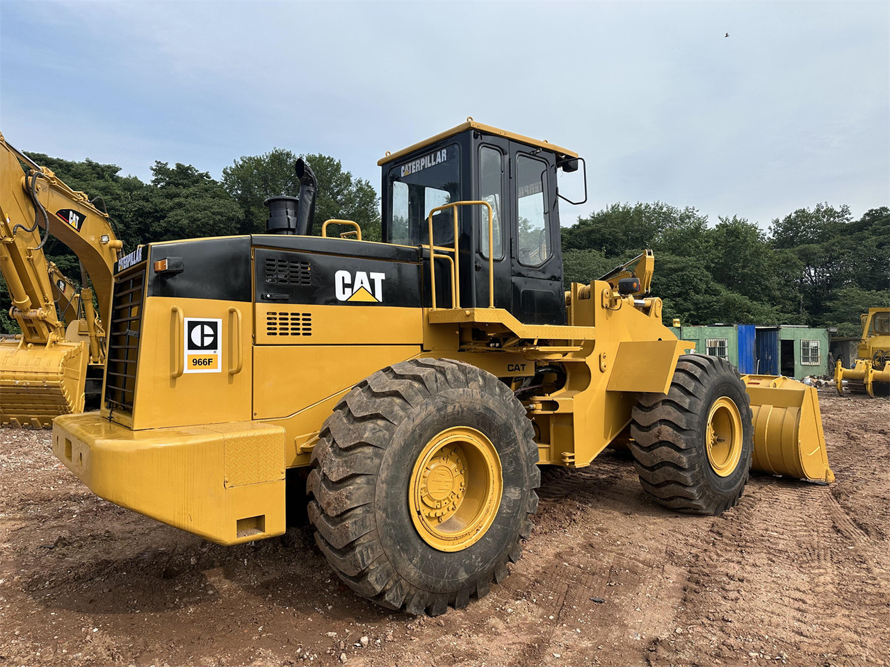 CATERPILLAR 966F - Rataslaadur: pilt 3 CATERPILLAR 966F - Rataslaadur: pilt 3