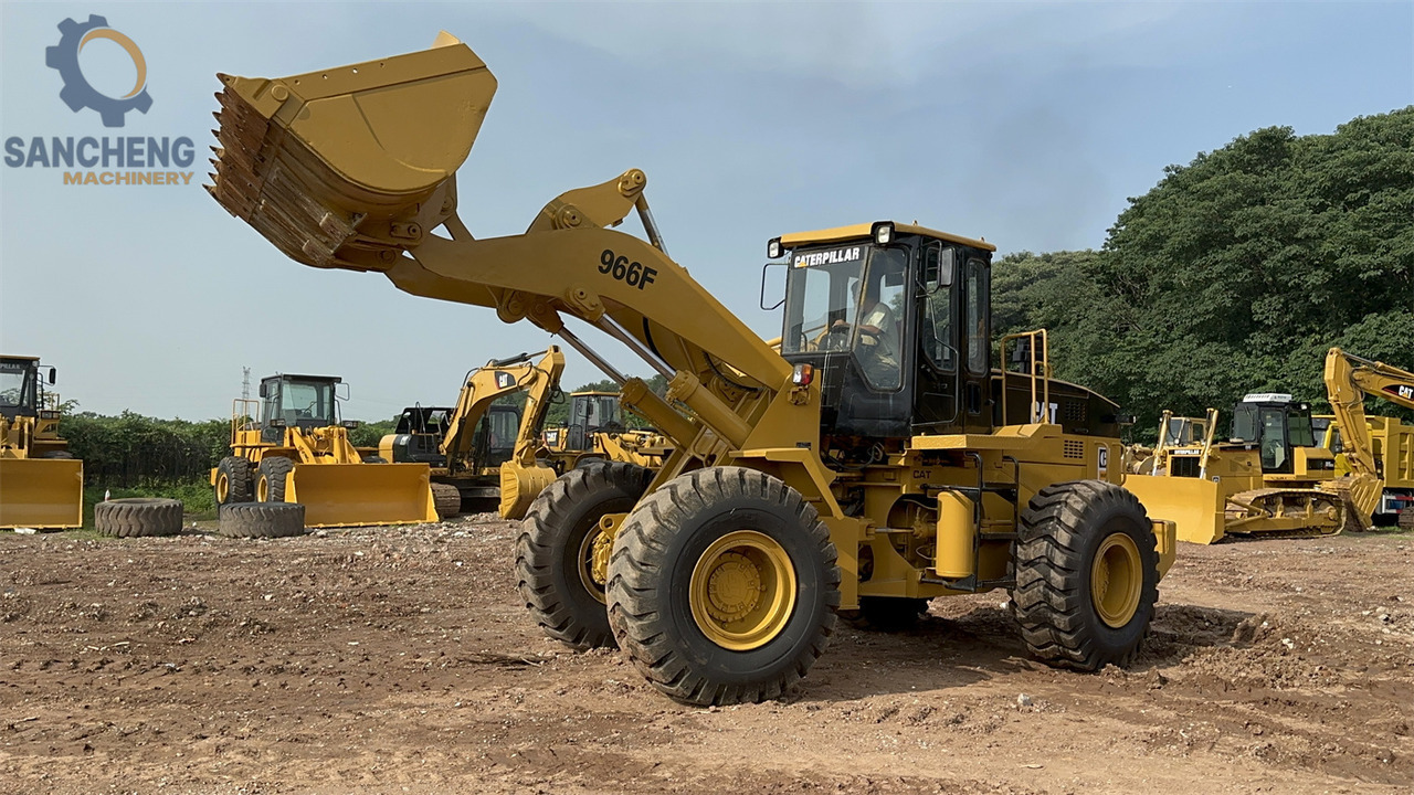 CATERPILLAR 966F - Rataslaadur: pilt 5 CATERPILLAR 966F - Rataslaadur: pilt 5