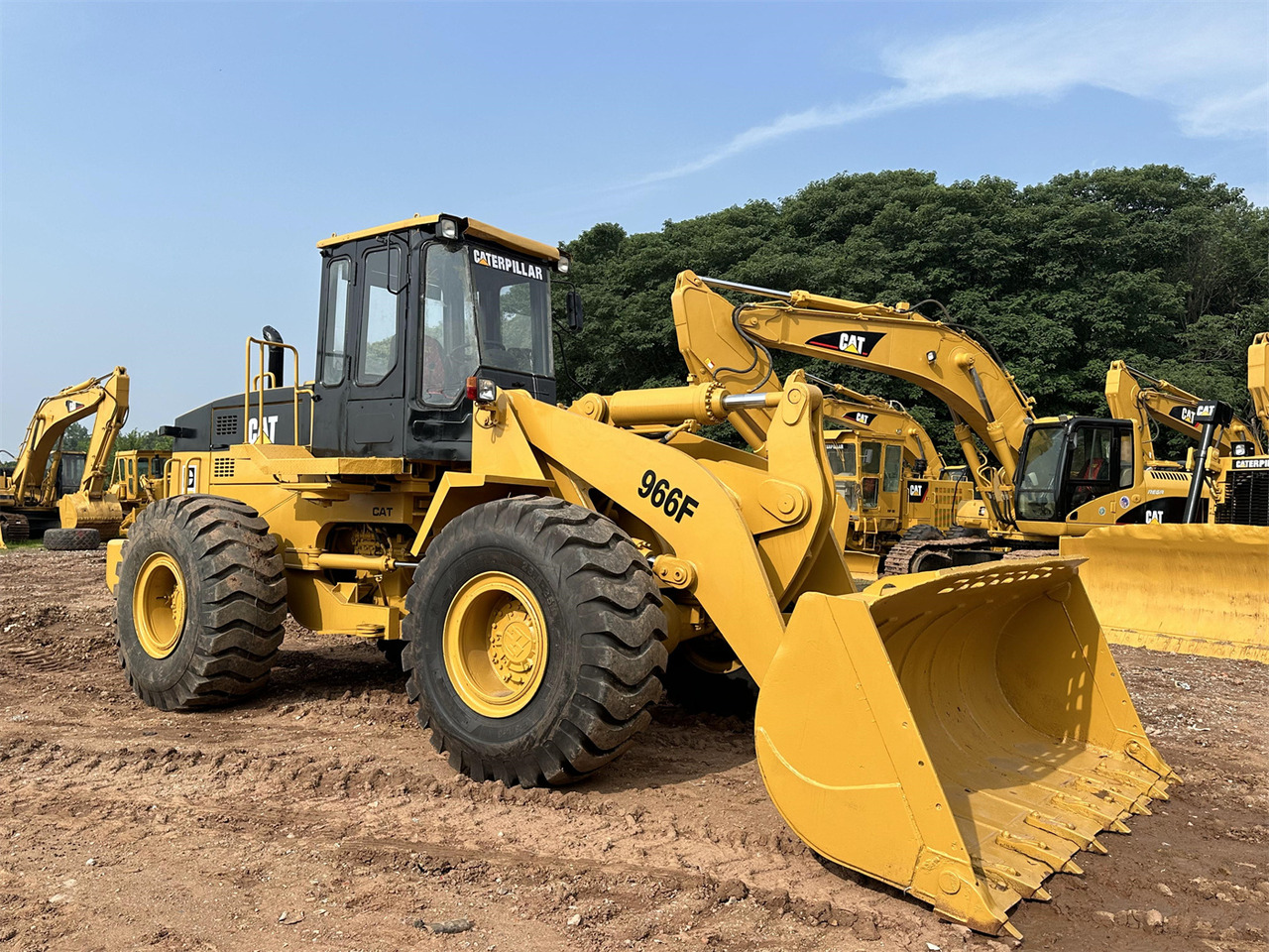 CATERPILLAR 966F - Rataslaadur: pilt 4 CATERPILLAR 966F - Rataslaadur: pilt 4
