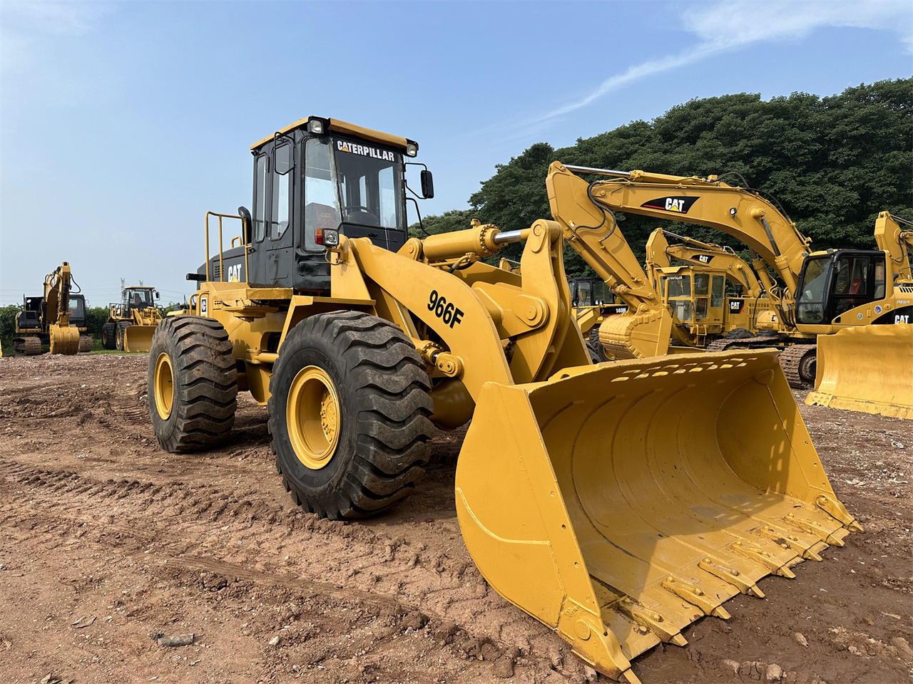 CATERPILLAR 966F - Rataslaadur: pilt 3 CATERPILLAR 966F - Rataslaadur: pilt 3