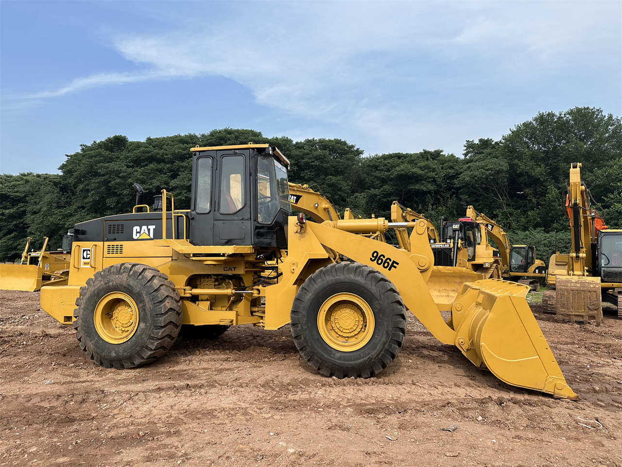 CATERPILLAR 966F - Rataslaadur: pilt 2 CATERPILLAR 966F - Rataslaadur: pilt 2