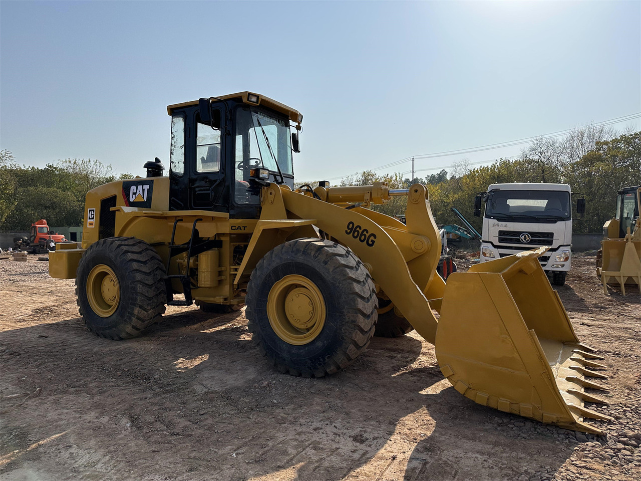 CATERPILLAR 966G - Rataslaadur: pilt 2 CATERPILLAR 966G - Rataslaadur: pilt 2
