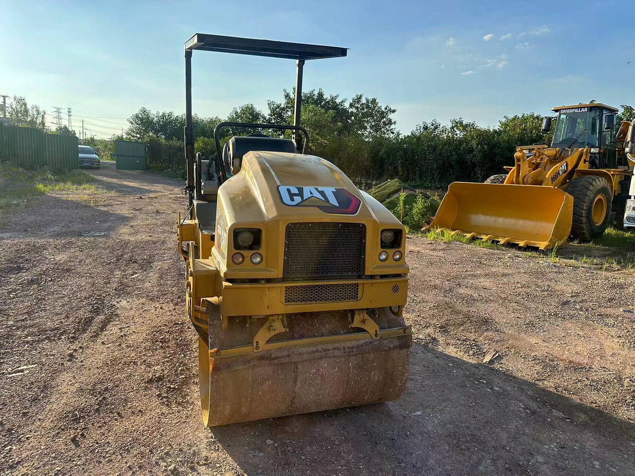 CATERPILLAR CB24B - Rullija: pilt 5 CATERPILLAR CB24B - Rullija: pilt 5