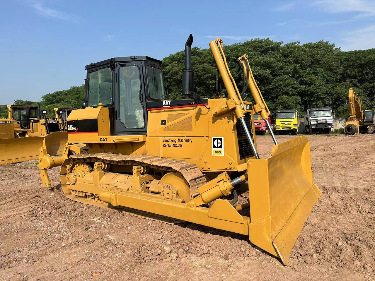 CATERPILLAR D6G Crawler Dozer - Buldooser: pilt 2 CATERPILLAR D6G Crawler Dozer - Buldooser: pilt 2