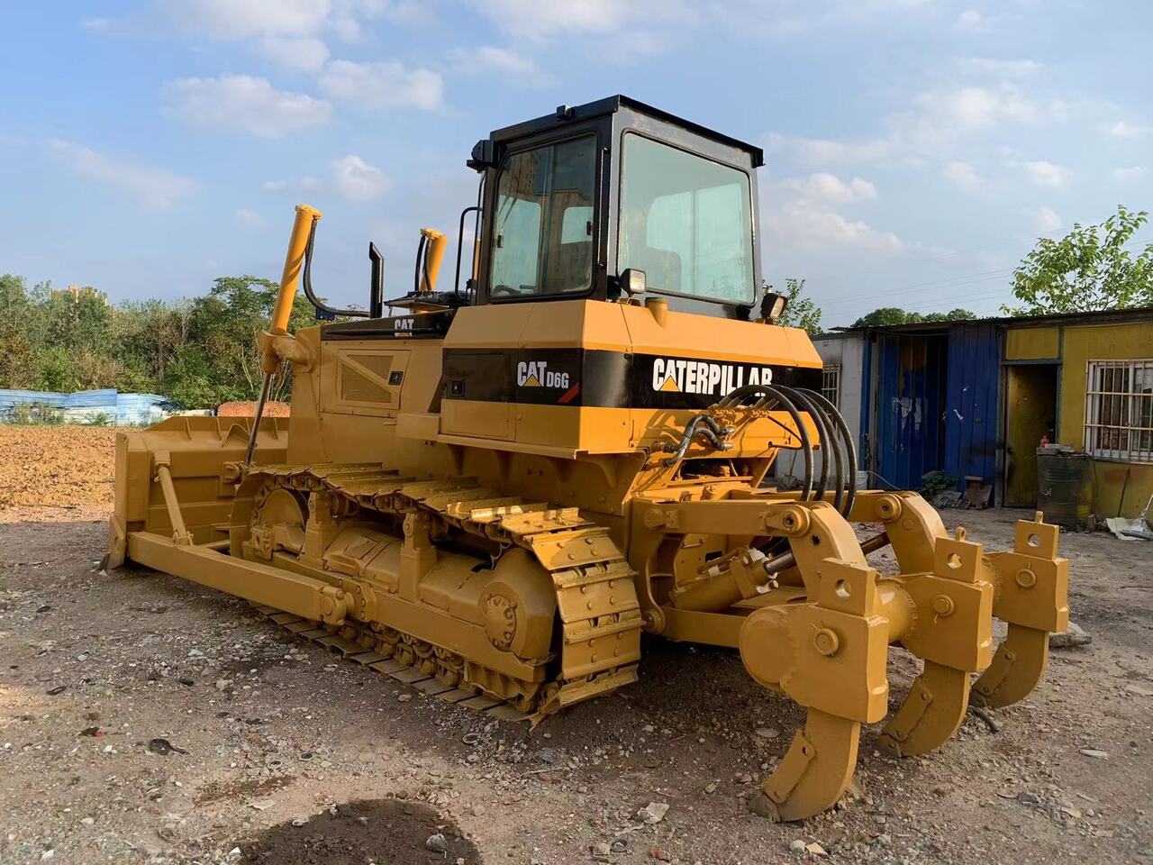 CATERPILLAR D6G - Buldooser: pilt 3 CATERPILLAR D6G - Buldooser: pilt 3