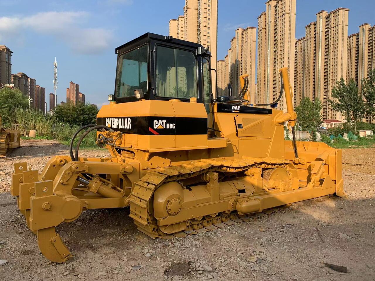 CATERPILLAR D6G - Buldooser: pilt 2 CATERPILLAR D6G - Buldooser: pilt 2