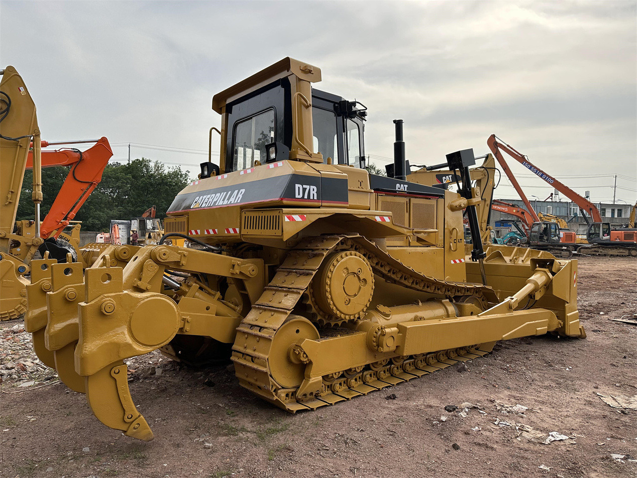 Buldooser CATERPILLAR D7R: pilt 7