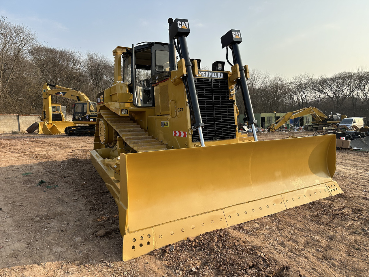 CATERPILLAR D8R - Buldooser: pilt 4 CATERPILLAR D8R - Buldooser: pilt 4