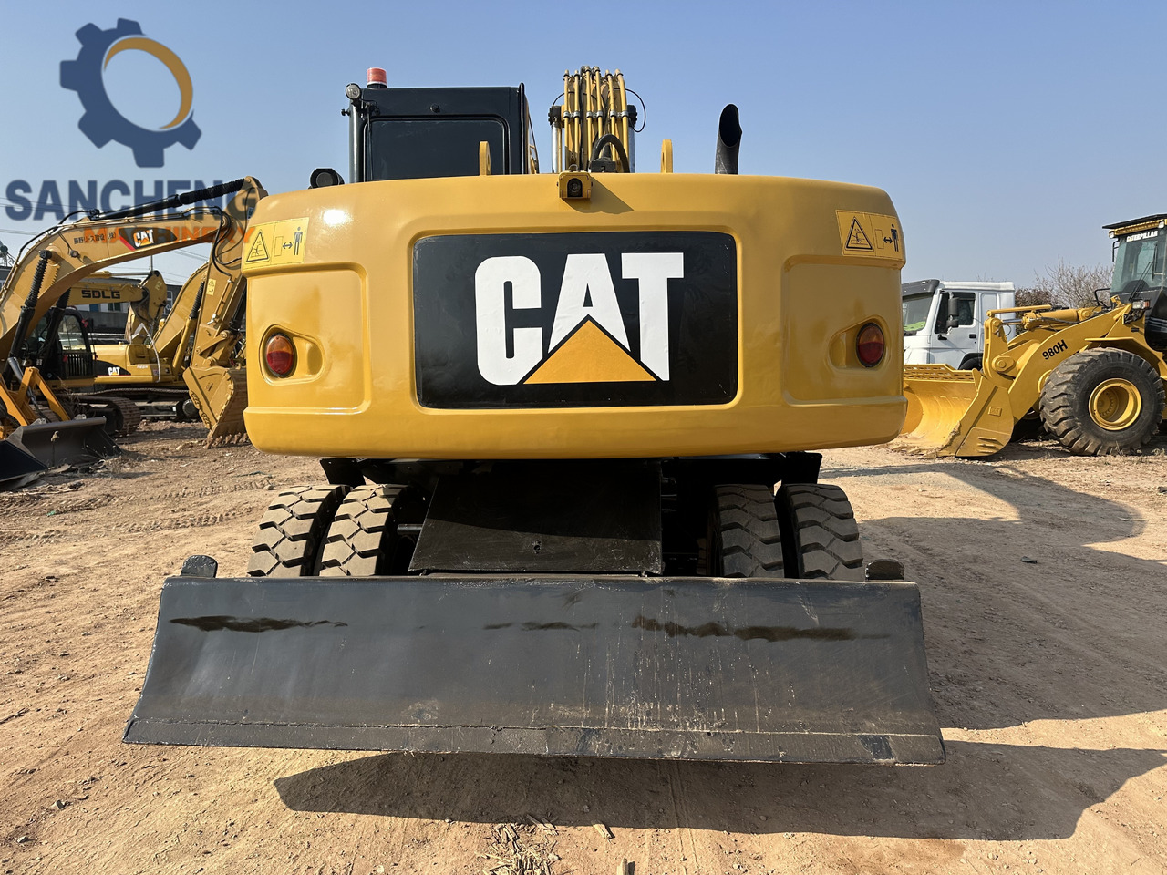 CATERPILLAR M320D2 - Ratastel ekskavaator: pilt 3 CATERPILLAR M320D2 - Ratastel ekskavaator: pilt 3