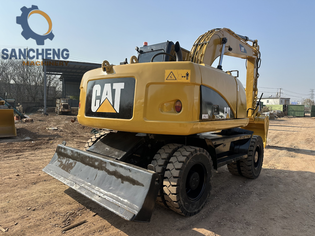 CATERPILLAR M320D2 - Ratastel ekskavaator: pilt 4 CATERPILLAR M320D2 - Ratastel ekskavaator: pilt 4