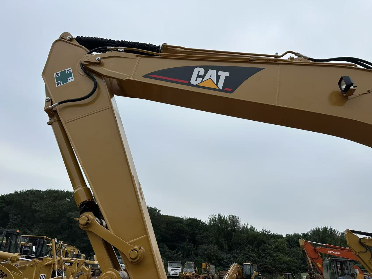 Caterpillar 320BL excavator - Ekskavaator: pilt 3 Caterpillar 320BL excavator - Ekskavaator: pilt 3