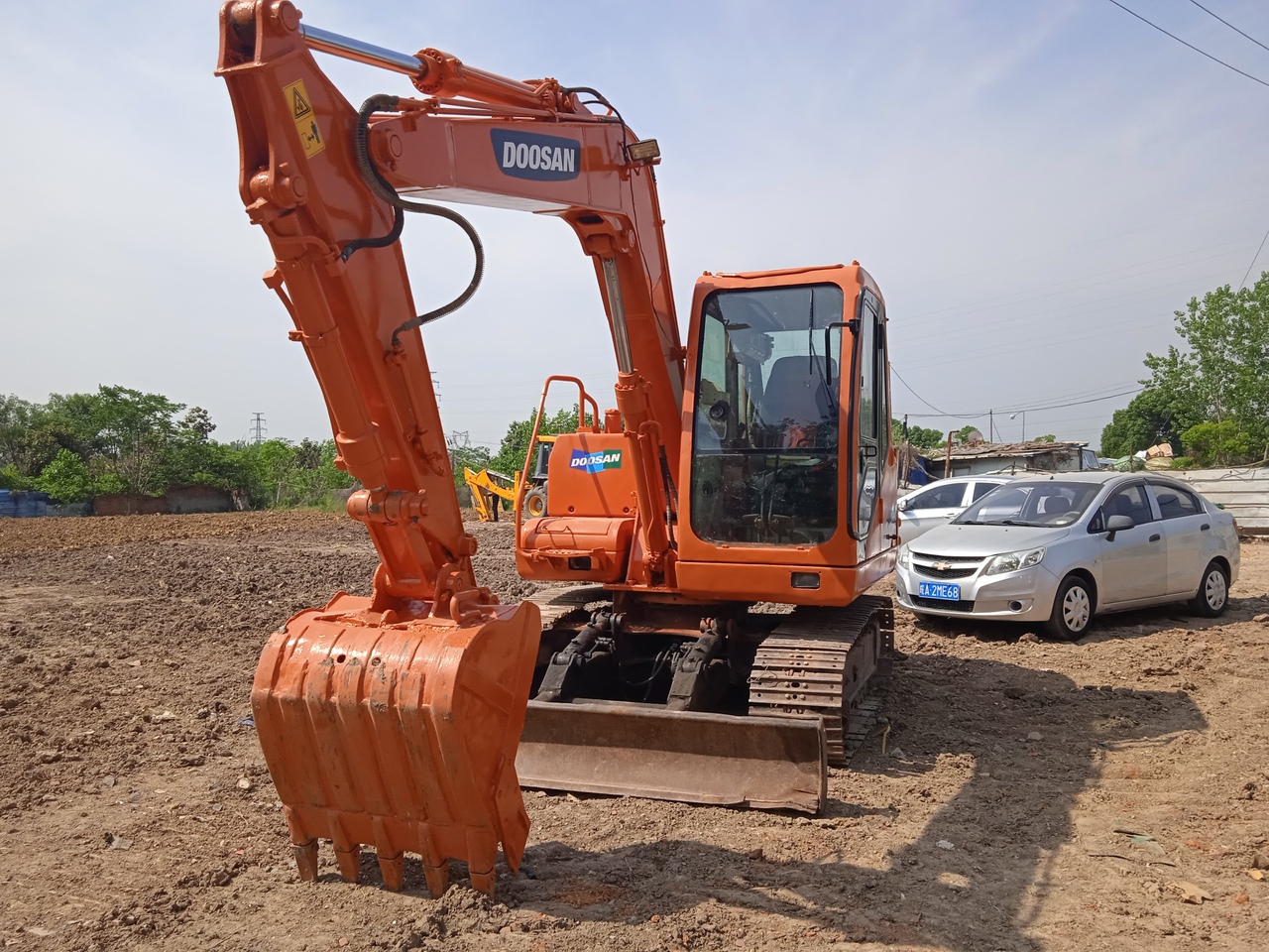 DOOSAN DH80 - Lintekskavaator: pilt 2 DOOSAN DH80 - Lintekskavaator: pilt 2