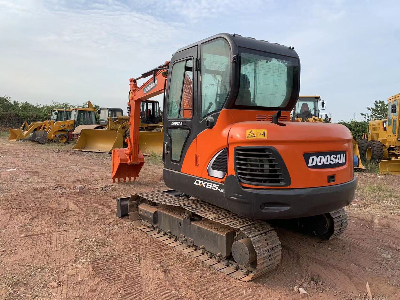 DOOSAN DX55 excavator - Ekskavaator: pilt 2 DOOSAN DX55 excavator - Ekskavaator: pilt 2