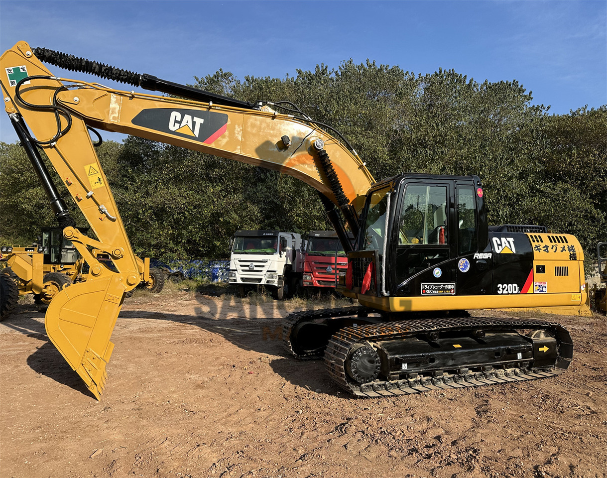 CATERPILLAR 320DL - Ehitusmasinad: pilt 4 CATERPILLAR 320DL - Ehitusmasinad: pilt 4