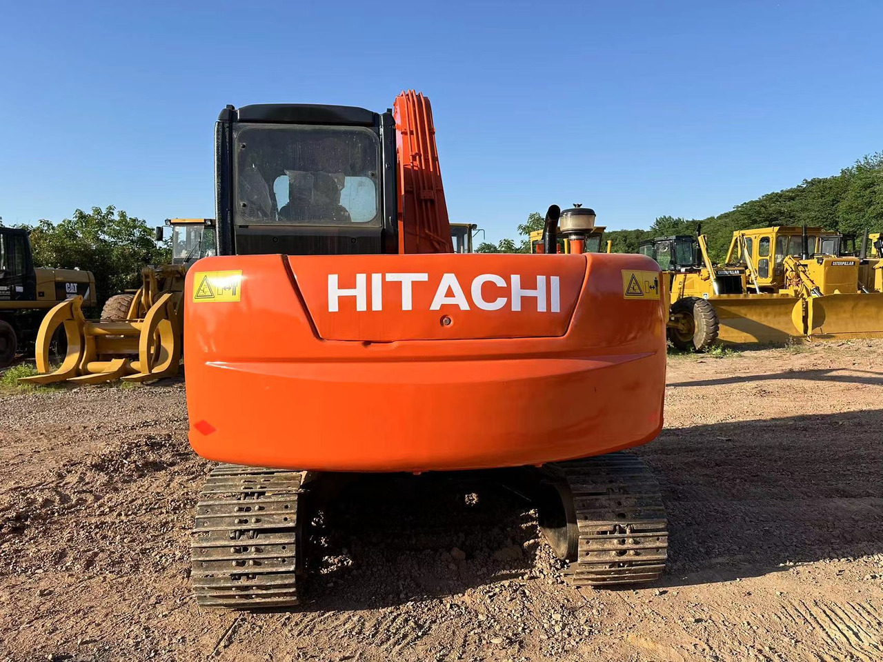 Miniekskavaator HITACHI ZAXIS ZX70: pilt 6